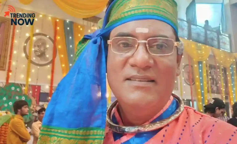 तारक मेहता का उल्टा चश्मा” के अय्यर दिखे भक्ति में लीन।उन्होंने झाल–मंजीरा बजाकर भजन – कीर्तन किया।लोगों ने कमेंट में पूछा ‘ बबीता जी कहां हैं ? ’वीडियो वायरल।