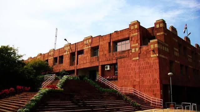 अगर आप भी JNU में अंडर ग्रैजुएट एडमिशन लेना चाहते हैं तो, हो जाइए तैयार। जानिए क्या है पूरी एडमिशन की प्रोसेस ?